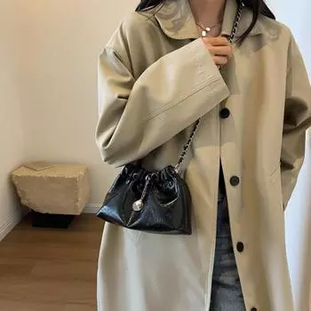 Сумка через плечо в осенне-зимнем стиле, мягкая кожаная сумка для женщин, Niche Design Sense, черная плиссированная сумка с завязками серебряный