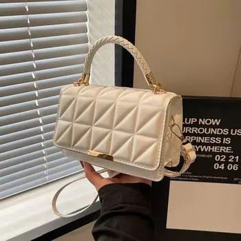 Сумка через плечо женская сумка 2024 новая сумка с бриллиантовой цепочкой в этом году популярная модная повседневная сумка через плечо для поездок на работу чёрный