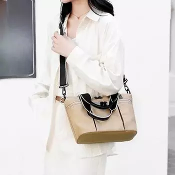 Сумка через плечо женская сумка тренд простая модная большая вместительная ручная нейлоновая сумка чёрный