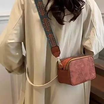 Сумка для фотоаппарата в стиле ретро с тиснением, женская, с широким плечевым ремнем, косая, через плечо, квадратная сумка-кошелек 19x9x12cm белый