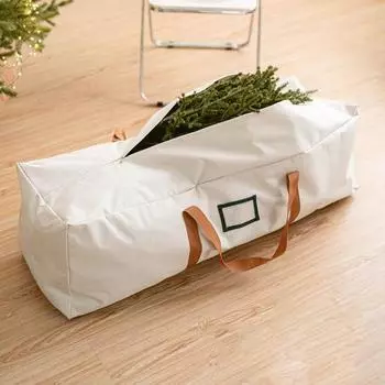 Сумка для хранения рождественской елки. Прочная водонепроницаемая сумка для хранения искусственной елки с усиленными ручками и молнией. белый