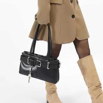 Сумка для ключей Niche Design, универсальная сумка через подмышку в стиле ретро 2025 года, новая простая женская сумка на осень и зиму чёрный