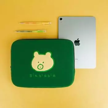 Сумка для ноутбука с вышивкой бла-бла-мишка, зеленая