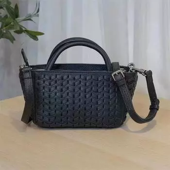 Сумка для поездок на работу для женщин 2025 года, новая плетеная сумка, простая и универсальная, модная сумка через плечо из коровьей кожи 26x12x10cm серый/хаки