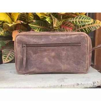 Сумка для туалетных принадлежностей из натуральной кожи буйвола, дорожный комплект Dopp для ухода за бритьем для мужчин 4.3 x 9.3 x 5 inchs. коричневый