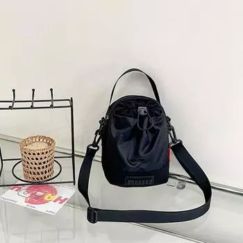 Сумка для воды большой вместимости, новая женская портативная повседневная наплечная сумка-мессенджер, модное сочетание цветов, сумка для чайника, сумка-ведро. чёрный