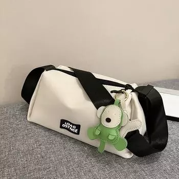 Сумка из нейлоновой ткани для женщин. Новая модная и классная сумка для фитнеса 2023 года, легкая и повседневная парусиновая сумка, широкополосная сумка через плечо на одно плечо.