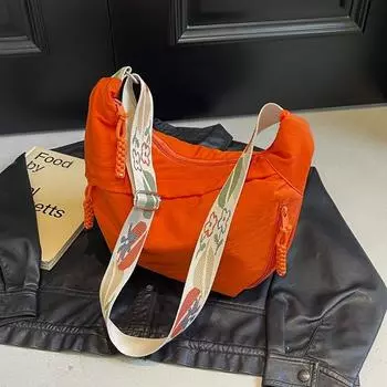 Сумка из нейлоновой ткани, женская сумка-мессенджер, новинка 2024 года, летняя, вместительная, нишевый дизайн, высококачественная сумка для пельменей чёрный