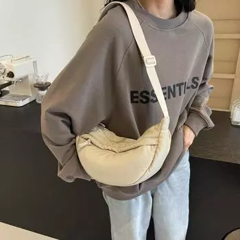 Сумка из нейлоновой ткани, женская сумка-тоут, вместительная сумка через плечо на осень и зиму 2024 года, новая универсальная сумка для поездок на работу и обратно чёрный