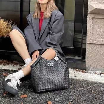 Сумка из овчины большой емкости, плетеная, новая, модная, повседневная, сумка-тоут, универсальная, сумка через подмышку, женская сумка из натуральной кожи 39x10x27cm кофейный