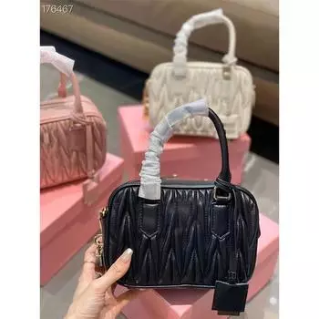 Сумка из высококачественной фактурной кожи ягненка осень/зима 2025 года — женская сумка-мессенджер, сумка через плечо и карманная. 19/13/6cm чёрный