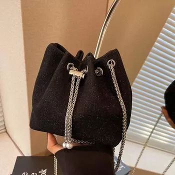 Сумка корейская высококачественная универсальная сумка-ведро осень и зима 2024 года, новая нишевая дизайнерская сумка-мессенджер с цепочкой для женщин No specification чёрный
