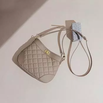 Сумка Lucky из воловьей кожи на голову, сумка нового зимнего стиля, сумка из натуральной кожи, сумка под мышками, маленькая ароматная сумка через плечо с ромбовидной сеткой