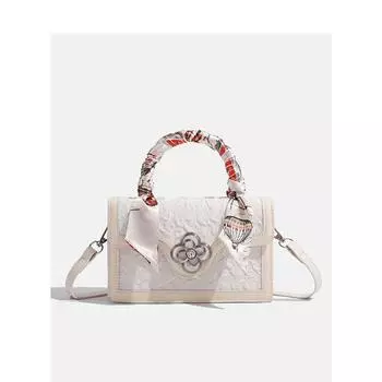 Сумка Маленькая квадратная сумка Соответствующая текстура Нишевая дизайнерская сумка Одно плечо Сумка через плечо Модная женская сумка