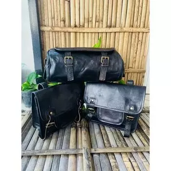 Сумка-мессенджер из козьей кожи, черная, мотоциклетная, ручная работа. ( Бесплатная подарочная сумка для инструментов черного цвета размером 9 x 5 x 4 дюйма ) 11 x 9 x 3 in чёрный