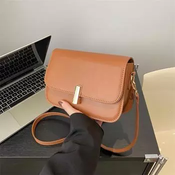 Сумка-мессенджер на одно плечо в стиле ретро с текстурой и замком, женская, весна 2024 года, новая, универсальная, с характером, маленькая квадратная сумка чёрный