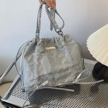 Сумка-мессенджер на одно плечо, вместительная сумка, женская сумка-ведро в стиле иностранного стиля на осень 2024 года, плиссированная сумка-ведро для отдыха на каждый день чёрный