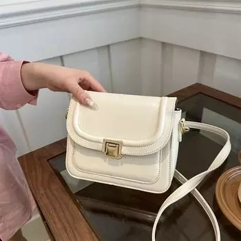 Сумка Модная маленькая квадратная сумка Текстурированная сумка из искусственной кожи через плечо Простая ретро-сумка через плечо Нишевая универсальная женская сумка белый