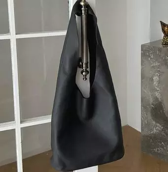 Сумка-монахиня из коровьей кожи с верхним слоем, очень простая сумка через плечо, большая вместительная сумка-ведро, повседневная сумка-тоут, свободная женская сумка из кожи 30.5x14x30cm хаки