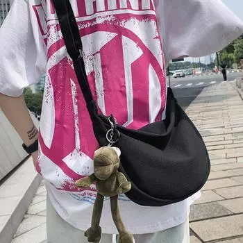 Сумка на одно плечо для мужчин и женщин, корейская версия простой студенческой модной сумки через плечо для мужчин с небольшим рюкзаком для мужчин 30*22.5*11(cm) чёрный