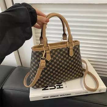 Сумка Niche Design женская 2024 новая повседневная сумка в иностранном стиле корейская версия сумка через плечо простая женская сумка-мессенджер чёрный