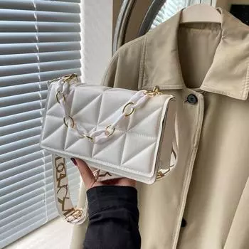 Сумка Niche Texture женская весна 2024 новая модная интернет-знаменитость маленькая квадратная сумка через плечо простая широкополосная сумка-мессенджер женская чёрный