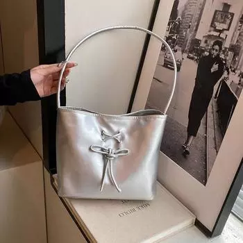 Сумка Niche женская 2024 новая простая модная сумка с бантом через плечо сумка-ведро чёрный