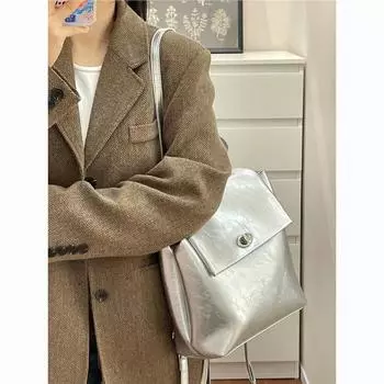 Сумка Niche женская 2024 новый серебристый большой емкости для поездок на работу через плечо портативный универсальный студенческий рюкзак серебряный