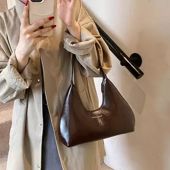 Сумка-пельмень из высококачественной фактуры в стиле ретро, универсальная маленькая сумка для поездок на работу, женская сумка на осень и зиму 2024 года, новая сумка через плечо