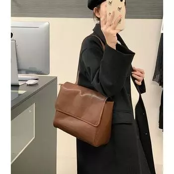 Сумка почтальона из коровьей кожи растительного дубления, женская минималистская сумка-портфель на одно плечо, большая вместимость, женская сумка из натуральной кожи One Size чёрный