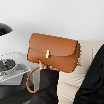 Сумка подмышкой женская 2024 новая текстура ретро нишевый дизайн сумка через плечо однотонная женская маленькая квадратная сумка чёрный