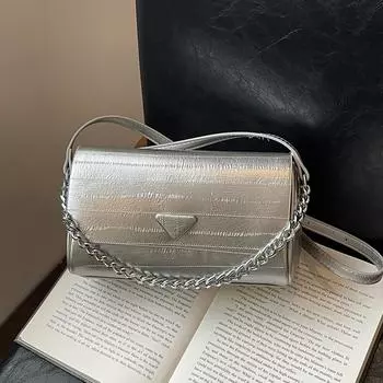 Сумка-подушка Boston, женская сумка 2025 года, новая фактурная сумка через плечо с цепочкой, модная и универсальная простая цилиндрическая сумка серебряный