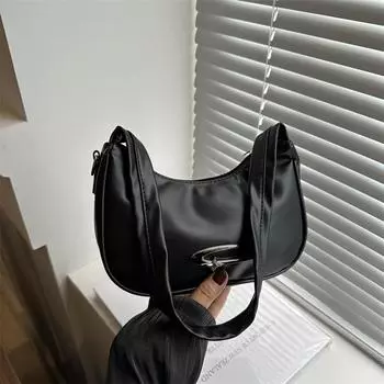 Сумка-полумесяц подмышкой 2024 года, летняя новая модная сумка-мессенджер, женская сумка через плечо, простая нишевая дизайнерская сумка для женщин чёрный