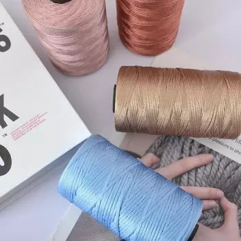 Сумка ручной работы, связанная крючком из мерсеризованного хлопка, льна, шерсти и легкого ледяного шелка. 13. Inulin