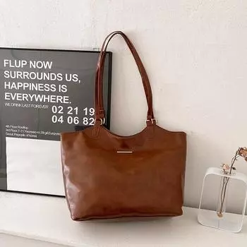 Сумка с текстурой в иностранном стиле, сумка-тоут в стиле ретро большой вместимости, зимняя новая повседневная модная сумка через плечо 2024 года чёрный