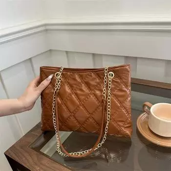 Сумка с вышитыми нитками в виде ромба Маленькая квадратная сумка Текстурированная сумка через плечо Женская сумка Нишевая универсальная сумка подмышкой коричневый