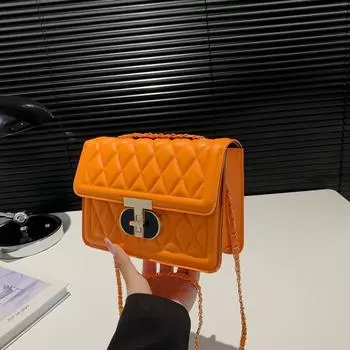 Сумка с вышивкой в виде ромба, женская, новинка 2024 года, популярная сумка-мессенджер через плечо, маленькая квадратная сумка чёрный