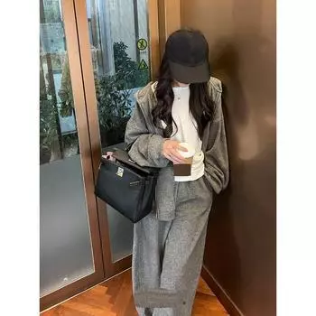 Сумка с высококачественным верхним слоем из коровьей кожи среднего размера, черная, розовая, внутренняя сумка, большая вместимость, сумка на одно плечо для поездок на работу и обратно с широким плечевым ремнем 25x10x20cm чёрный