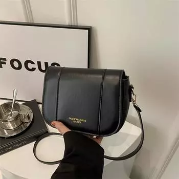 Сумка-седло женская сумка-мессенджер 2024 новая модная женская весенняя простая буквенная печать модный тренд иностранная сумка через плечо белый