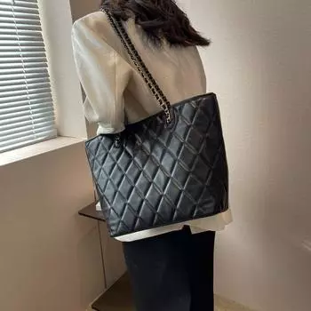 Сумка-сумка с ромбовидной цепочкой, вместительная, женская, новинка 2024 года, модная сумка через плечо, простая повседневная сумка-тоут Small чёрный