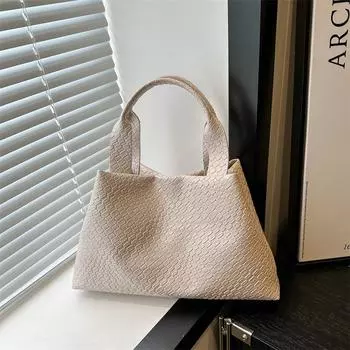 Сумка-тоут большой вместимости с текстурированной корзиной для овощей, женская, новая, модная, однотонная, плетеная сумка-ведро 2024 года чёрный