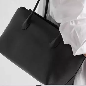 Сумка-тоут из натуральной кожи The Row Terrace большой емкости