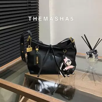 Сумка-тоут на одно плечо Martha в модном нишевом стиле, кожаная, 2025, летняя новинка, легко сочетается, из мягкой кожи, большой вместимости, сумка кросс-боди Black Medium(Counter genuine goods store same)