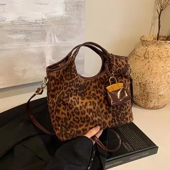 Сумка-тоут премиум-класса в стиле ретро для женщин, модная осенне-зимняя женская сумка-мессенджер в иностранном стиле, простая и универсальная 31*10*23 хаки