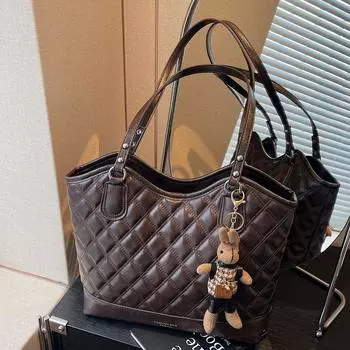 Сумка-тоут Premium Sense, женская сумка большой вместимости, простая сумка-подмышка с ромбовидным вырезом, сумка на плечо для поездок на работу no pendant коричневый