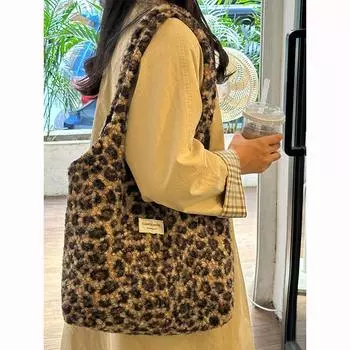Сумка-тоут с леопардовым принтом в стиле ретро. Новая модная сумка-тоут в студенческом стиле. Повседневная шерстяная сумка большой вместимости.