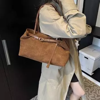 Сумка-тоут в стиле ретро для женщин 2024 года, осень-зима, новая, вместительная, повседневная сумка через плечо, премиум-сумка подмышкой 44*12.5*20 коричневый