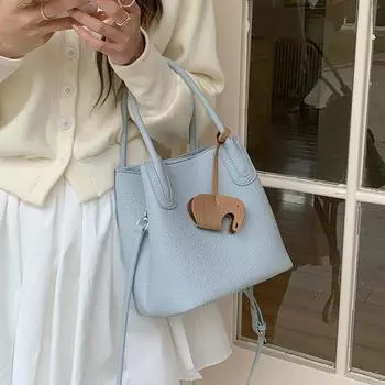 Сумка-ведро Французская простая повседневная сумка через плечо Весна/лето Нишевый дизайн Сумка через плечо для поездок на работу светло-синий