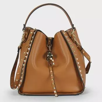 Сумка-ведро из натуральной кожи с заклепками и рисунком в виде головы тигра