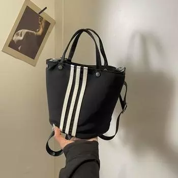 Сумка-ведро с контрастными полосками для переноски вручную, женская, 2024 года, новая корейская версия, спортивная сумка через плечо, универсальная сумка-мессенджер чёрный